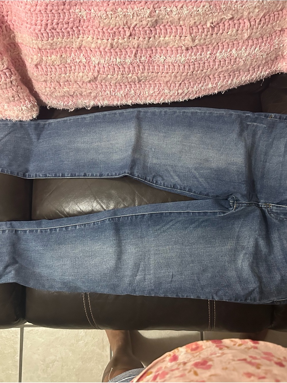 Kut from the Kloth Women's Skinny Jeans in Mid Blue Wash